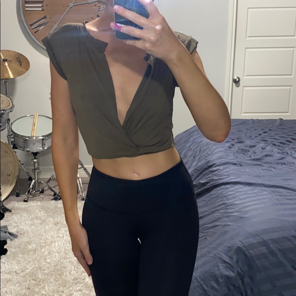 Cropped Workout V